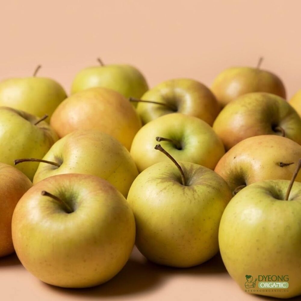 Organic Apple – Golden Delicious (each) Australia